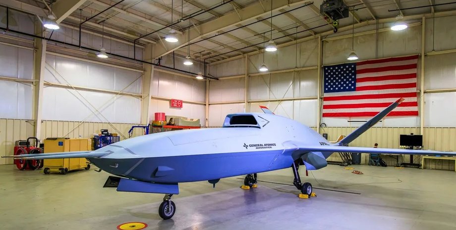 дрон XQ-67A, БПЛА, дрон, беспилотник