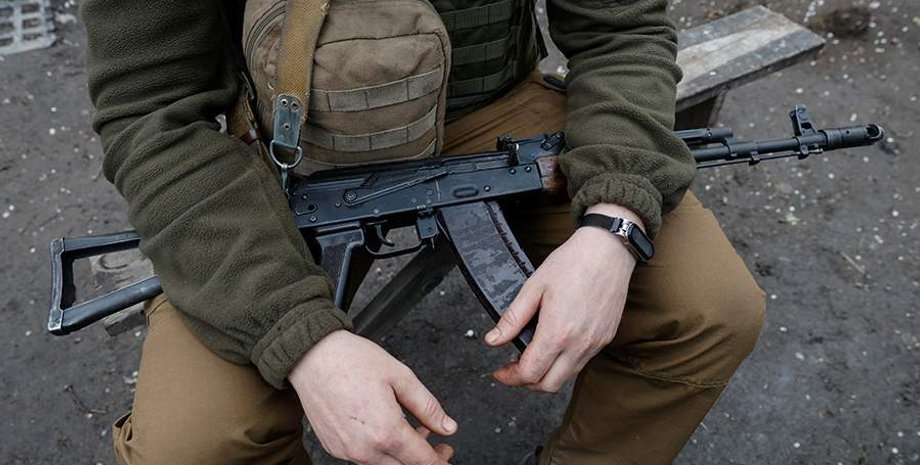 Контрабанда оружия, украинское оружие в ЕС, организованная преступность в Европе, борьба с контрабандой оружия