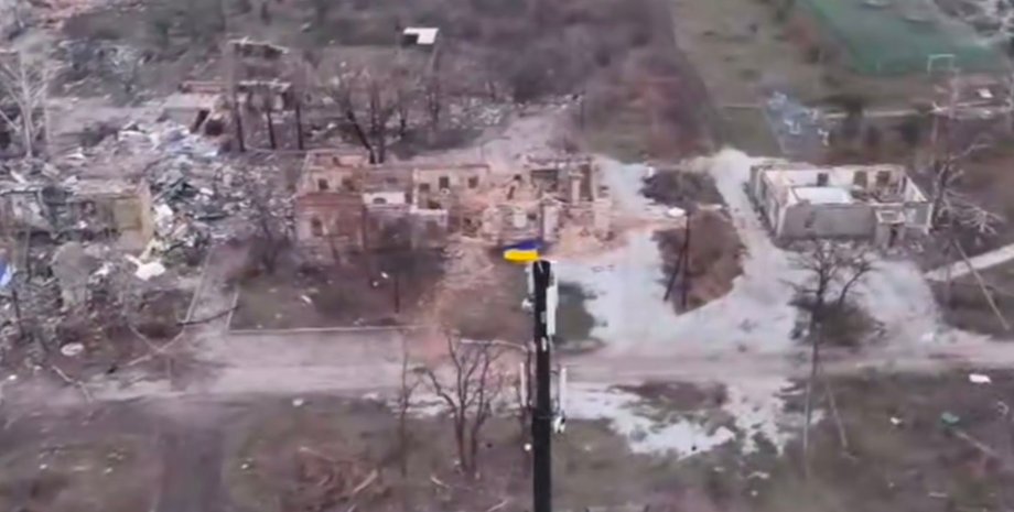 Нацгвардейцы, ВСУ, флаг Украины, российский тыл, война в Украине