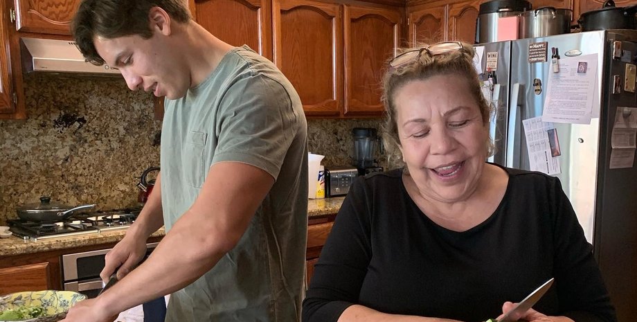 Милдред Баэна, Джозеф Баэна, внебрачный сын Шварцееггера