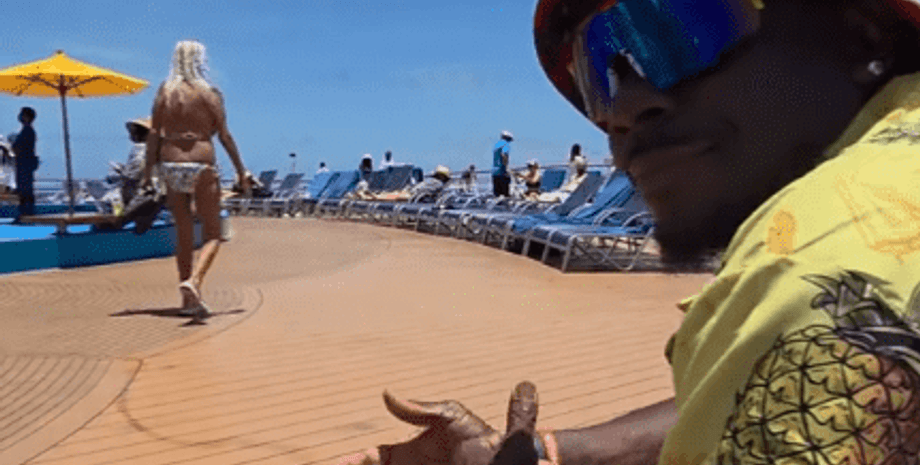 чоловік, круїз, лайнер, курйози