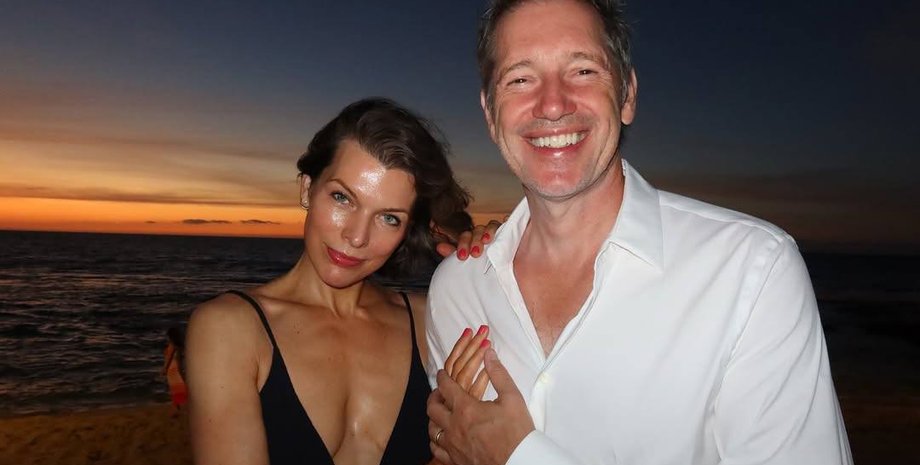 Милла Йовович отметила годовщину с мужем