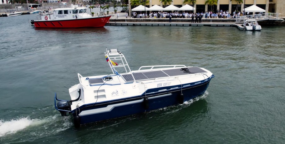 COTEnergy Boat, катер, автономный катер, электрический катер