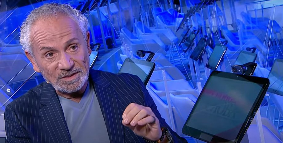 Савик Шустер