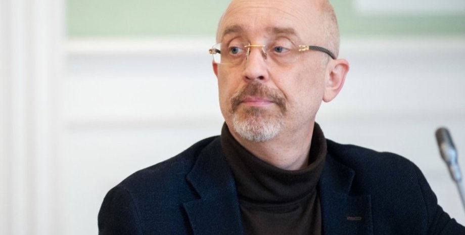 олексій резніков, міністр оборони України олексій резніков