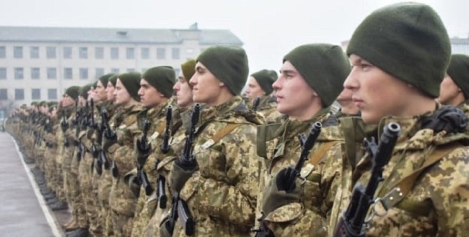 призов в Україні 2022, армія україни, строкова служба україна, кого призовуть до армії
