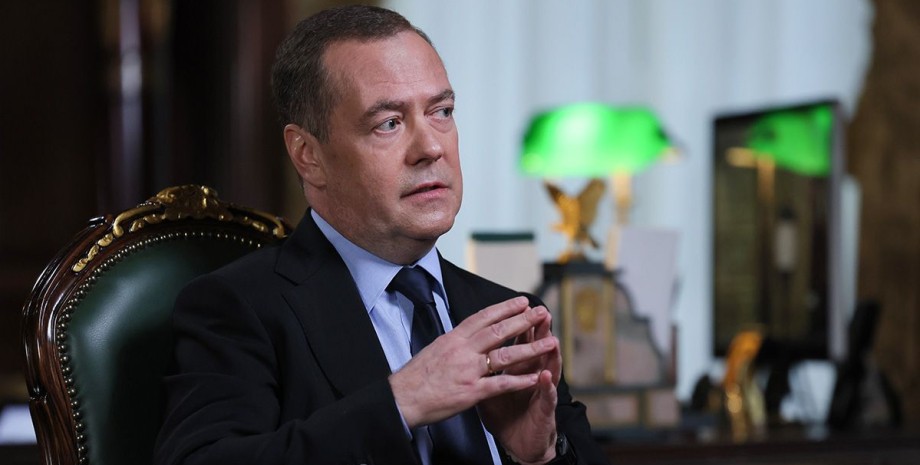 Дмитрий Медведев Дмитрий Медведев