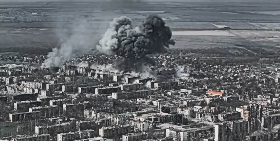 фото вибуху у Коснятинівці квітень 2026 року