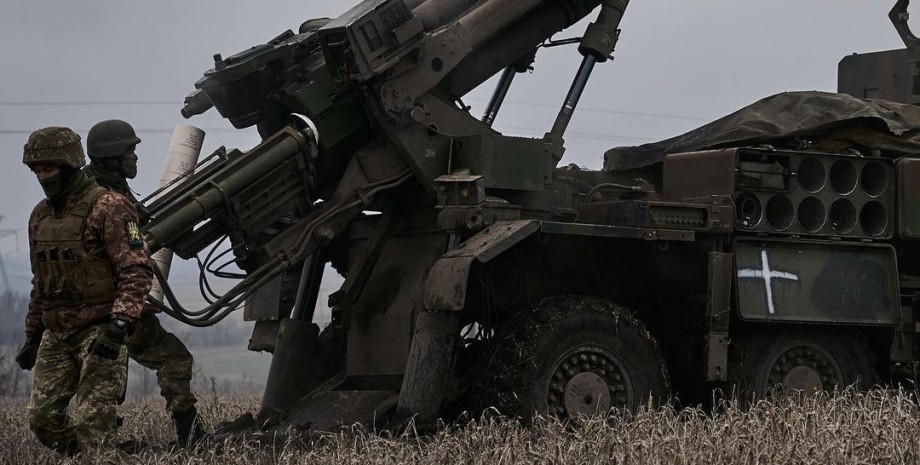 Украинская артиллерия Украинская артиллерия, фото