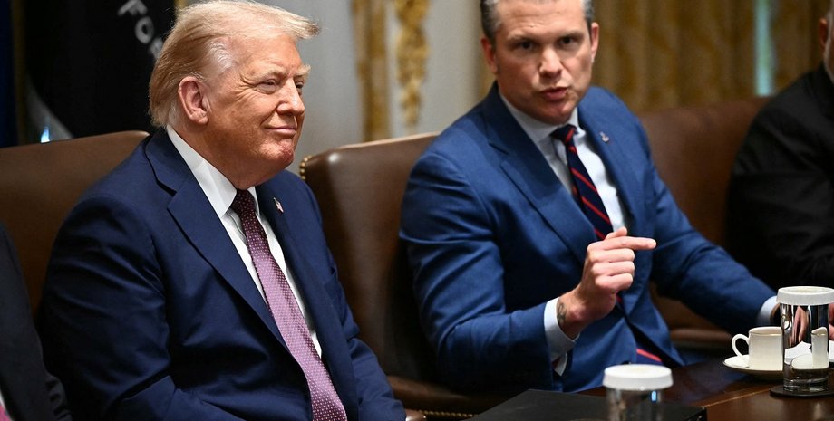 Дональд Трамп и Пит Хегсет