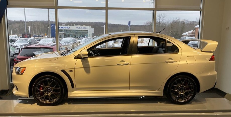 Mitsubishi Lancer Evolution X