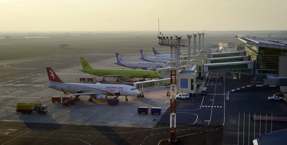 самолеты, аэропорт Звартноц, Ереван