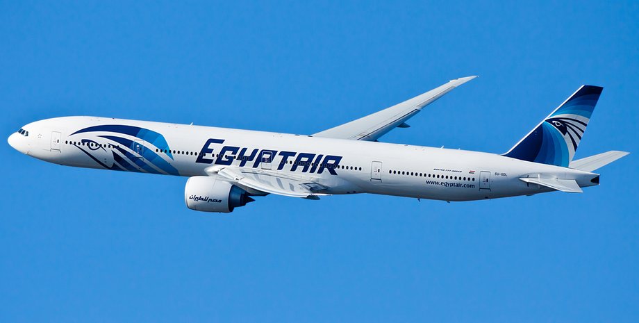Самолет Egypt Air / Фото: http://jfb-levage.com