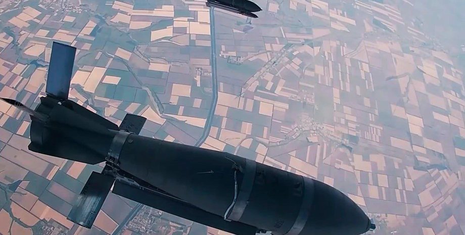 керована авіабомба "Гром-Е1"