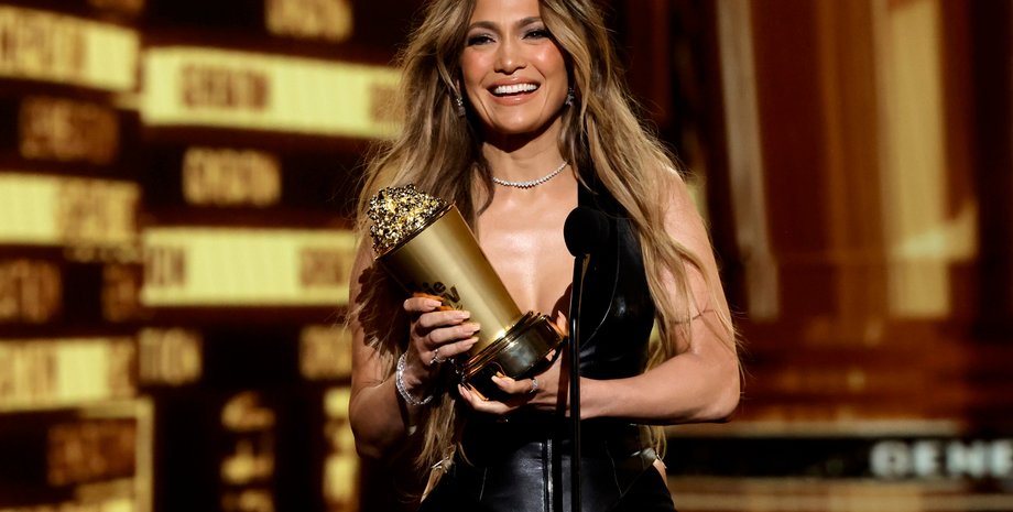 Дженнифер Лопес