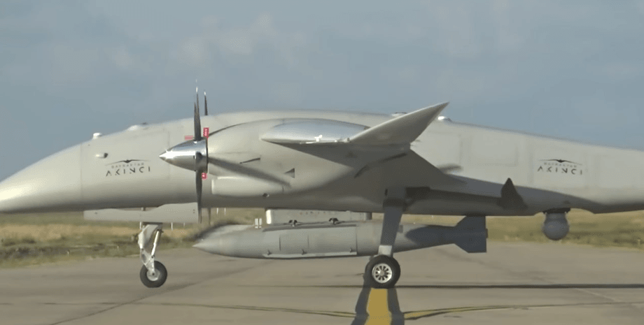 україно-турецький безпілотник