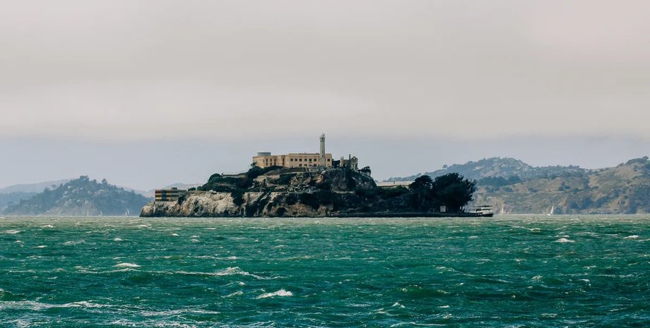 остров алькатрас