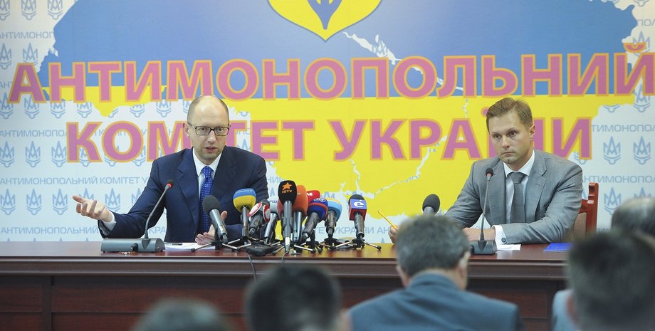 Арсений Яценюк и Юрий Терентьев / Фото: пресс-служба Кабмина