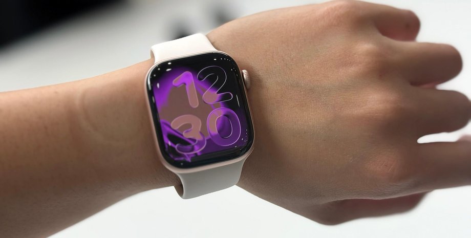 розумний годинник Apple Watch перезавантаження Siri