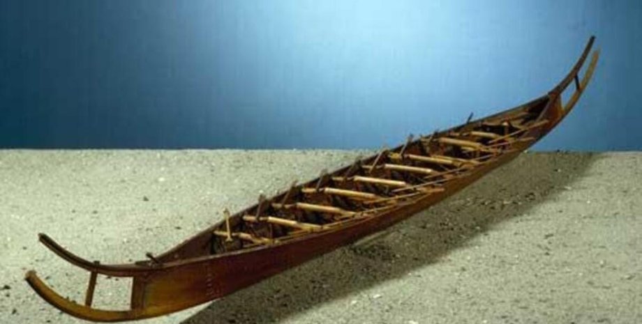 Човен виявили у Данії