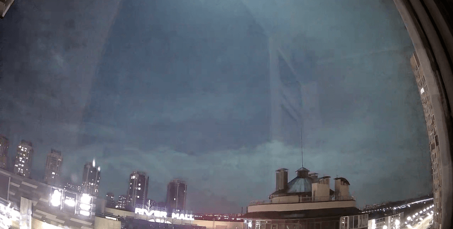 вспышка над киевом