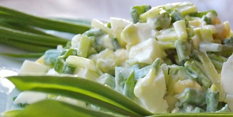 Весенний салат из черемши, салат черемша, салат весенний, салат весенний