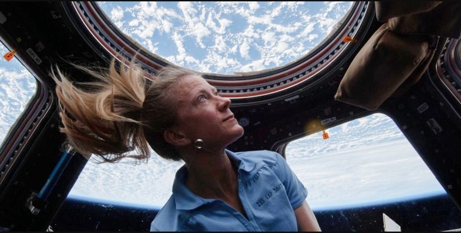 астронавт, гравитация астронавт