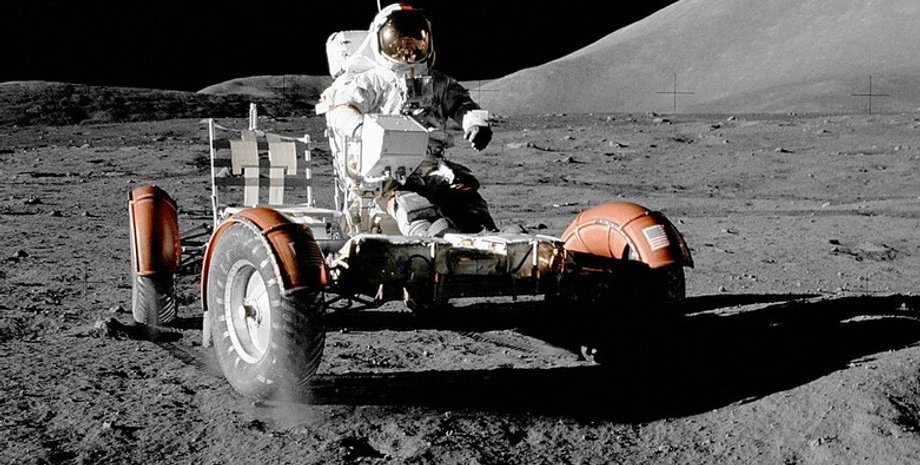 місячний автомобіль Аполлон-17