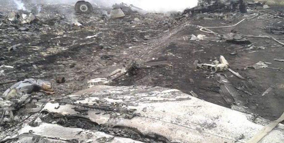 Место падения "Боинга" / Reuters