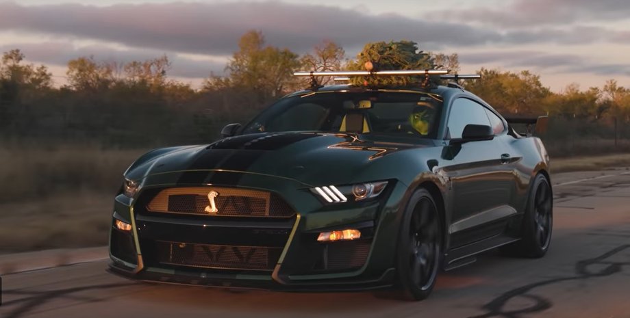 Ford Mustang Shelby GT500, Ford Mustang, Shelby GT500, Ford Mustang Hennessey, рекорд скорости, рождественская елка
