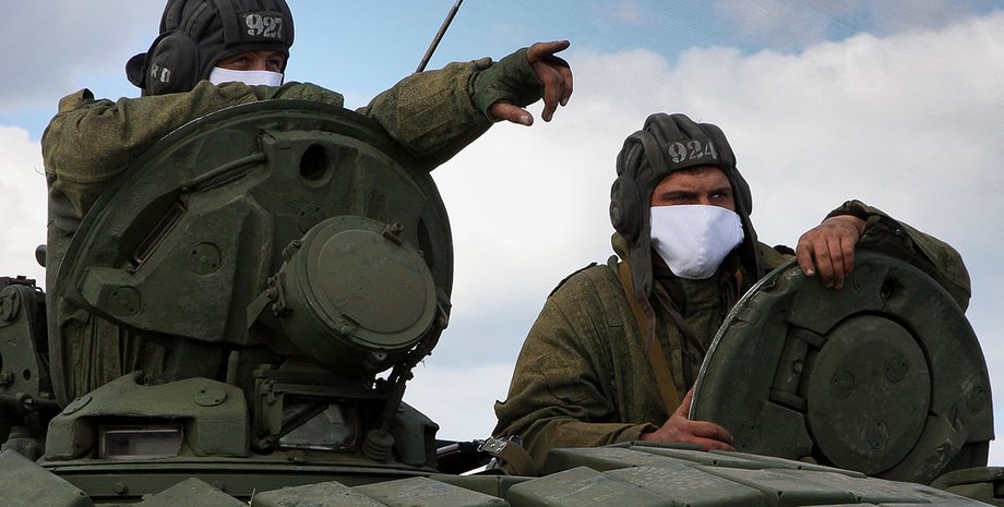 солдаты, военные