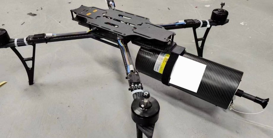 Завод в РФ переориентировался на оптоволоконные дроны