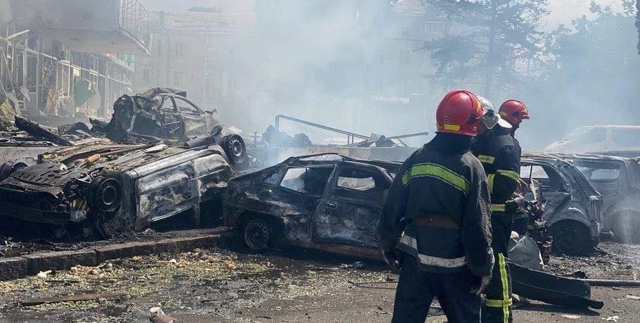 обстрел винница, удар по виннице, винница обстрел фото, удар по виннице