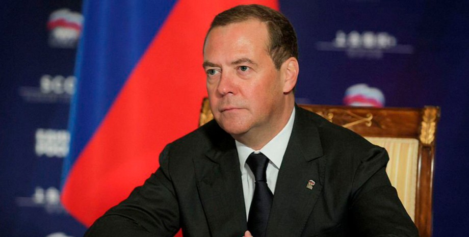 Дмитрий Медведев Дмитрий Медведев