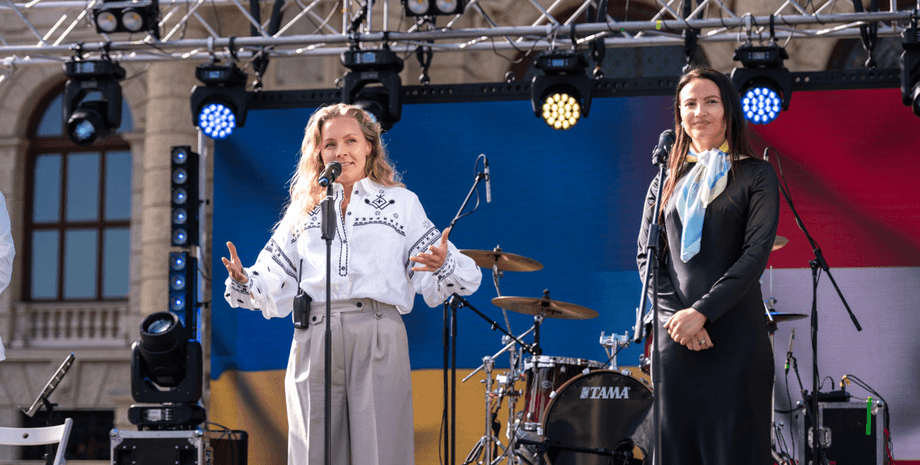 Флешмоб Олени Шоптенко у Відні