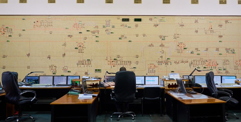 диспетчер Укренерго. відключення світла, графік відключення, на скільки вимикають світло, відключення електроенергії