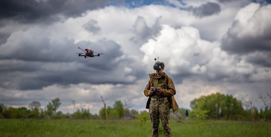 стерненко, бпла, дроны, линия соприкосновения, фронт,