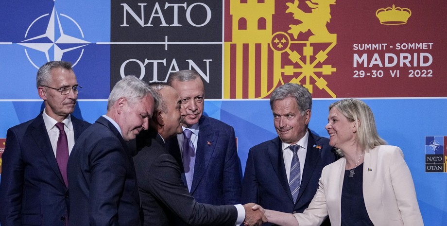 Финляндию и Швецию примут в НАТО., расширение нато,