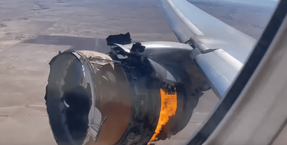 boeing 777-200, загорелся самолет