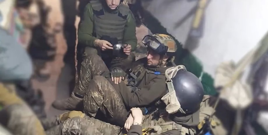 защитники мариуполя