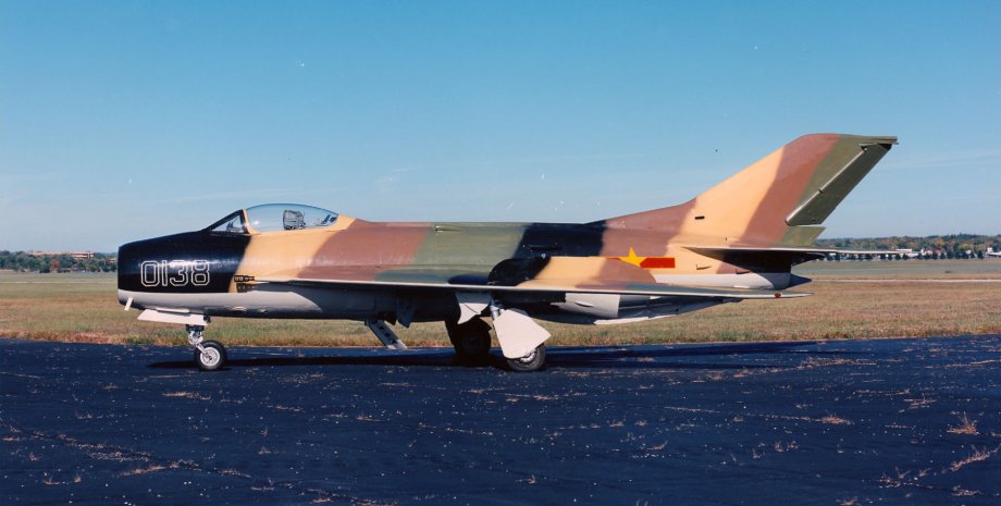 Двухмоторный планер МиГ-19, МиГ-19, самолет, советский самолет