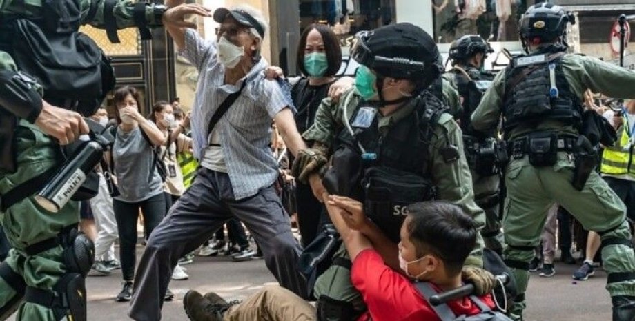 Гонконг, протести, опозиція, акції, зіткнення з поліцією, поліція