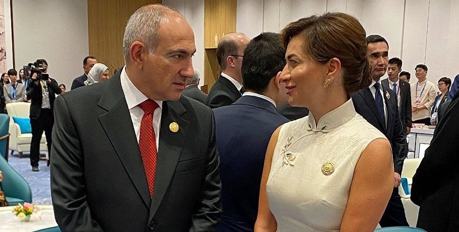 Никол Пашинян и Анна Акопян поженились