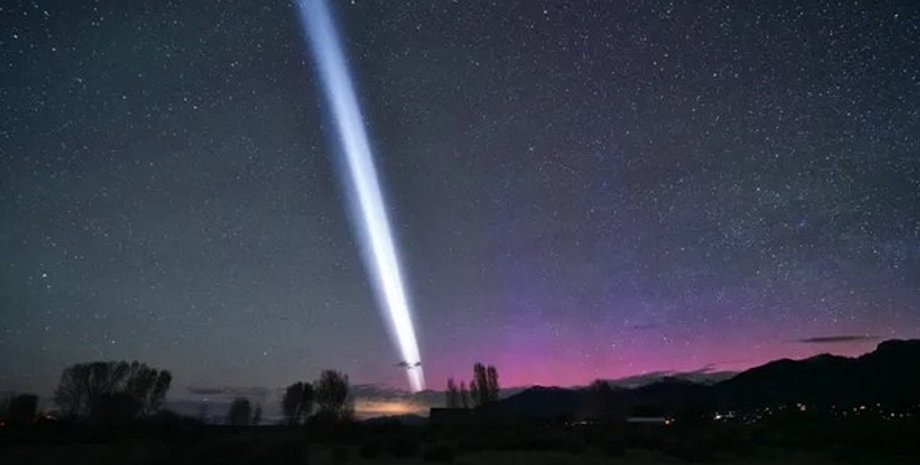 полоса света магнитная буря