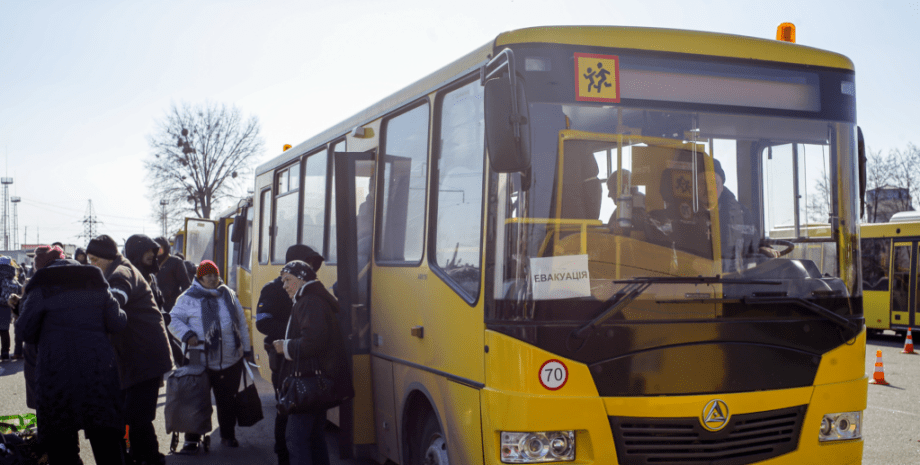 Евакуація, обстріл