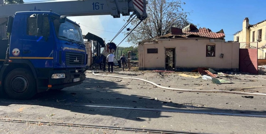 Наслідки удару по Кривому Рогу Кривий Ріг, війна, Україна, поліція, фото