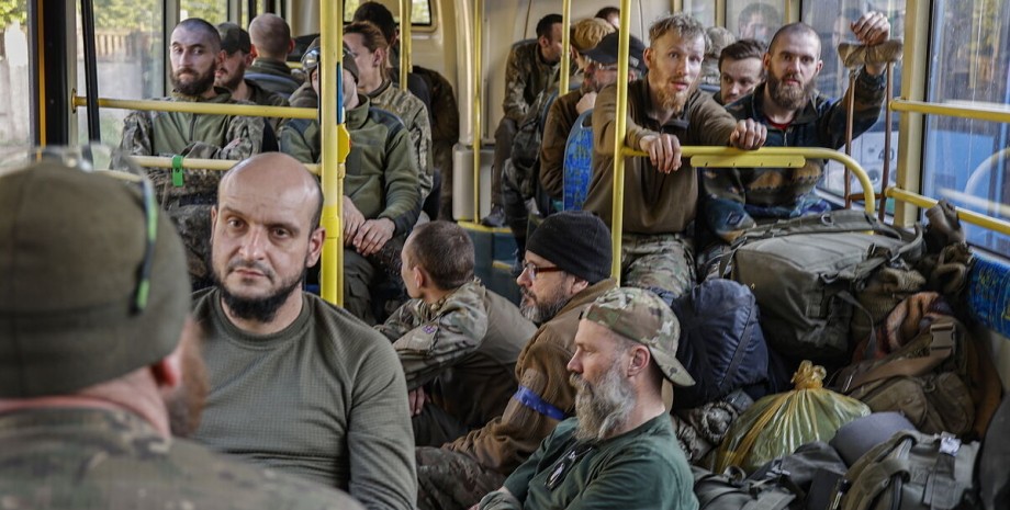 Азовсталь евакуація військовослужбовці військовополонені полонені фільтрація