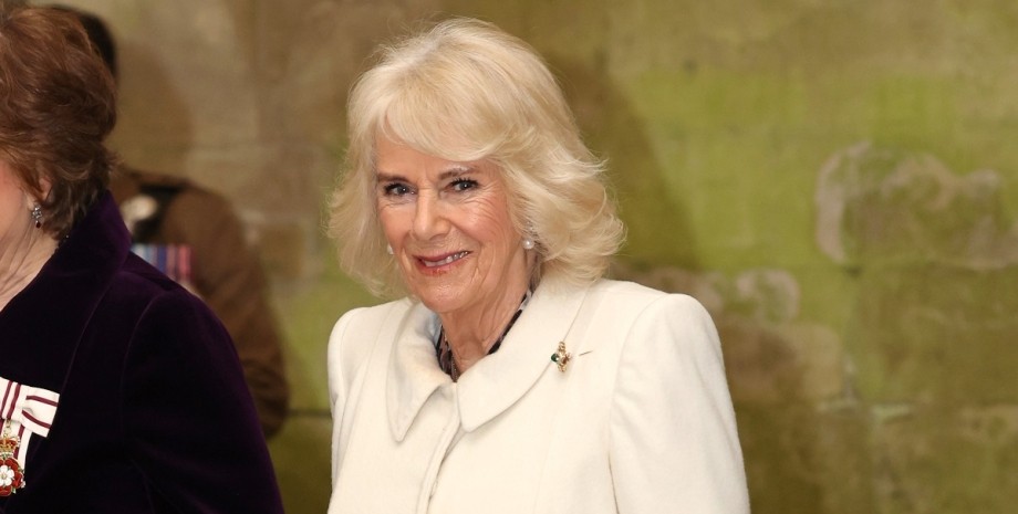 Королева Камилла Королева Камилла, солсберийский собор