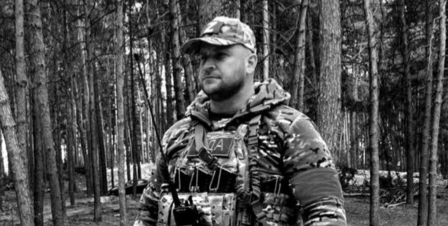 W regionie Donieck dowódca batalionu 98. Dywizji Strażników Alexander Lapshin wr...