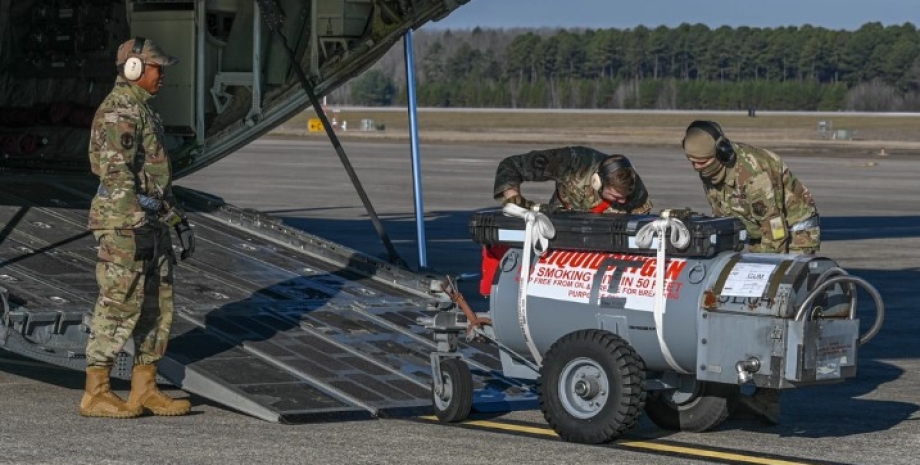 ВПС США випробування супутникового зв'язку на C-130J